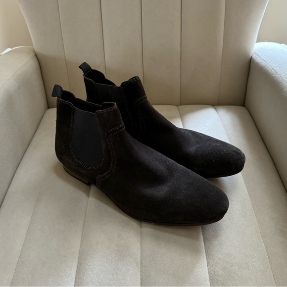 Nordstrom (Public Opinion) Chelsea boots in dark grey suede leather - US M 10 - Picture 1 of 6